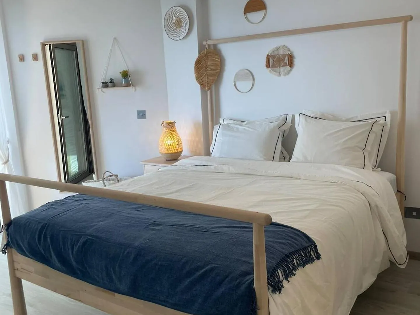 Seaview City Retreat Larnaca 0*,