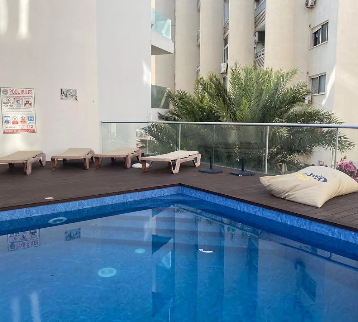 Apartament Seaview City Retreat Larnaca